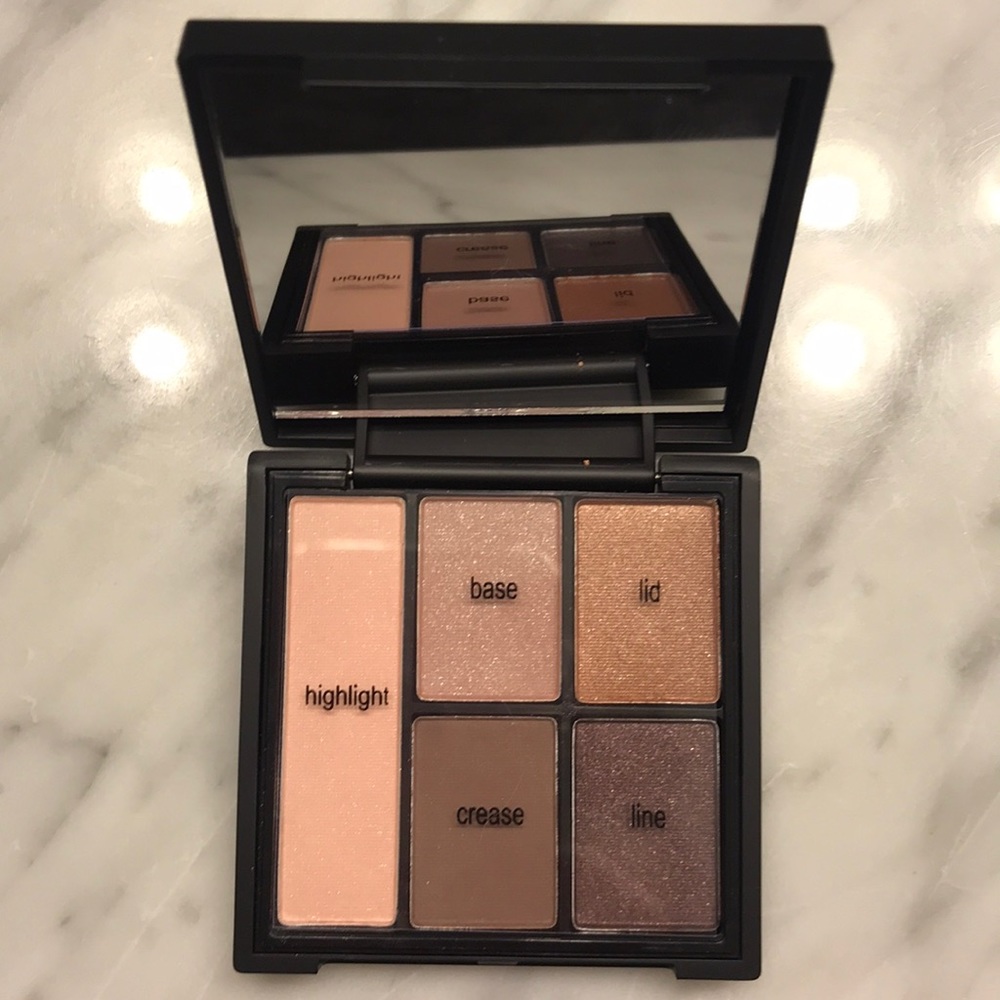 Brand new e.l.f. Eyeshadow palette